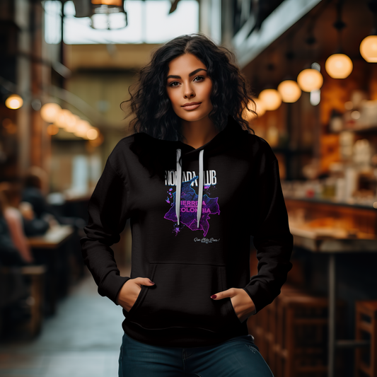 Hoodie Nomada Club – Streetwear Latino Premium | Actitud Callejera Colombia