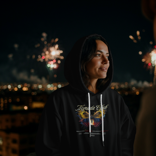 Hoodie Orgullo Colombiano Mujer – Nomada Club | Streetwear Latino