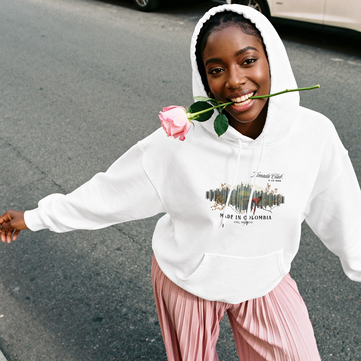 Hoodie “Made in Colombia”  Hoodie con Capucha Streetwear Colombiano