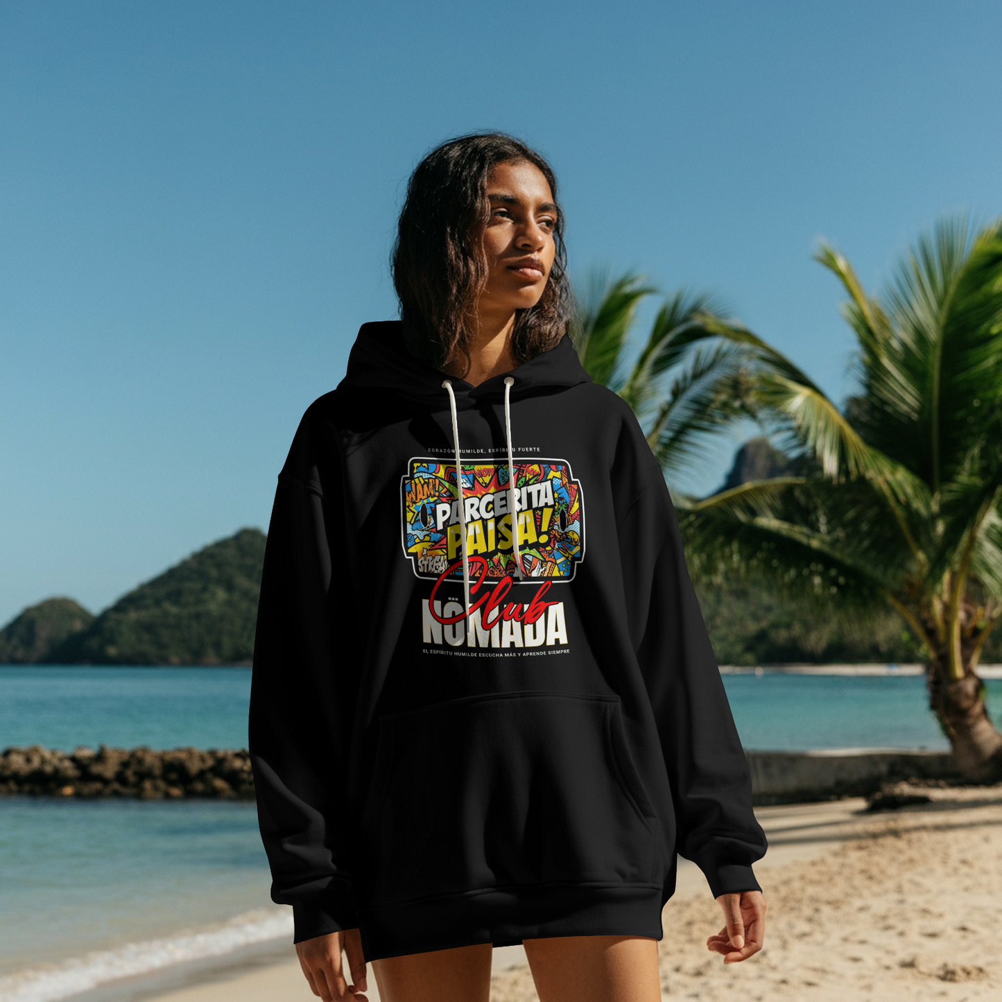 Hoodie Parcerita Paisa – Nomada Club | Streetwear Colombiano Mujer